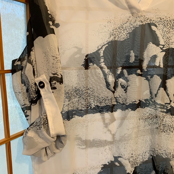 Sheer white blouse w/WILD HORSES. size S - Picture 2 of 5